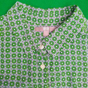 SALE! Green checker sleeveless collared button up blouse